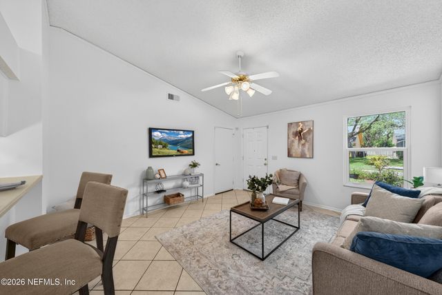 2179 FAIRWAY VILLAS Lane S, Atlantic Beach, FL 32233