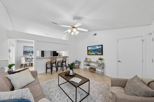 2179 FAIRWAY VILLAS Lane S, Atlantic Beach, FL 32233