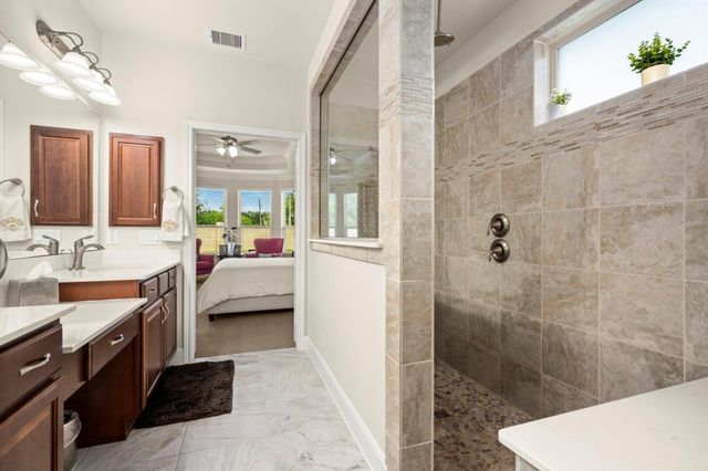 15723 Huddleston Drive, Cypress, TX 77429