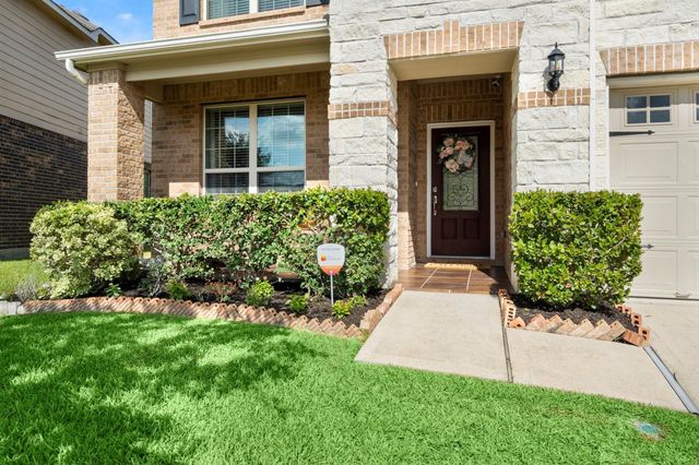 15723 Huddleston Drive, Cypress, TX 77429