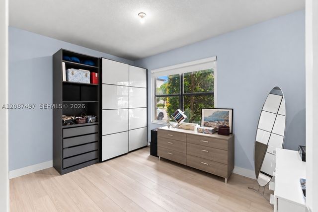 7865 NW 104th Ave 4, Doral, FL 33178