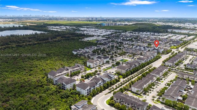 7865 NW 104th Ave 4, Doral, FL 33178