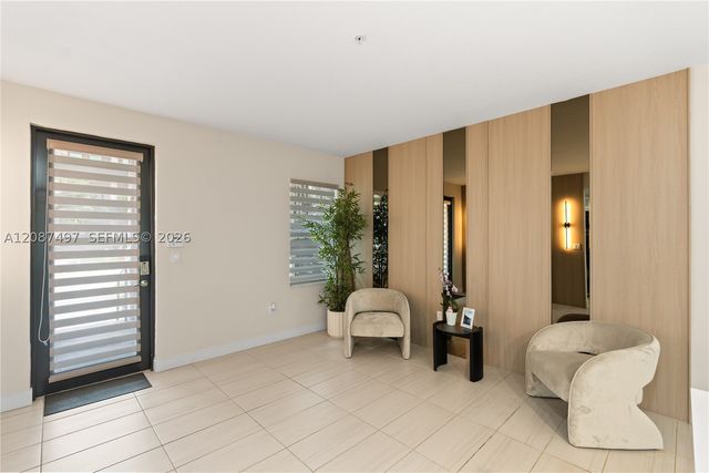 7865 NW 104th Ave 4, Doral, FL 33178