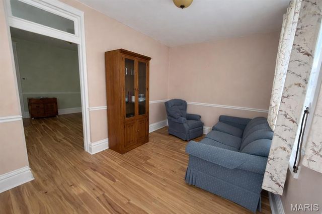 5512 Columbia Avenue, St Louis, MO 63139