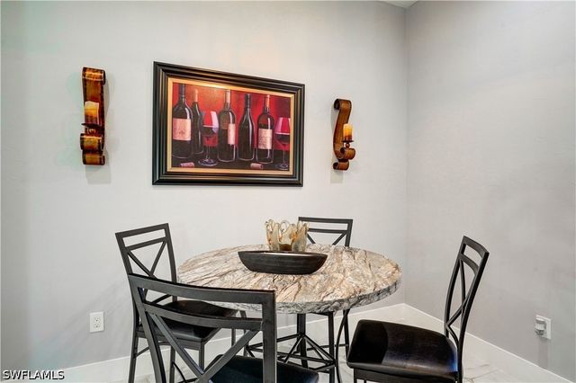 2661 43rd AVE NE, Naples, FL 34120