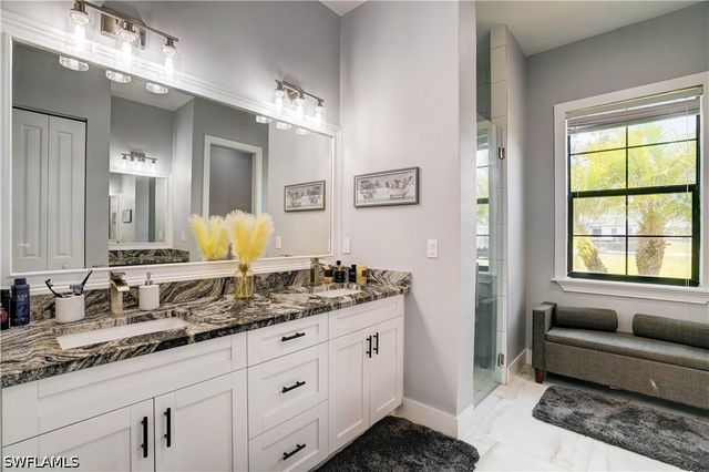2661 43rd AVE NE, Naples, FL 34120