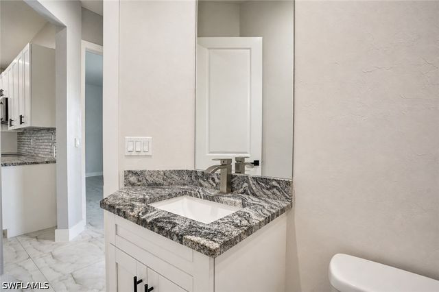 2661 43rd AVE NE, Naples, FL 34120
