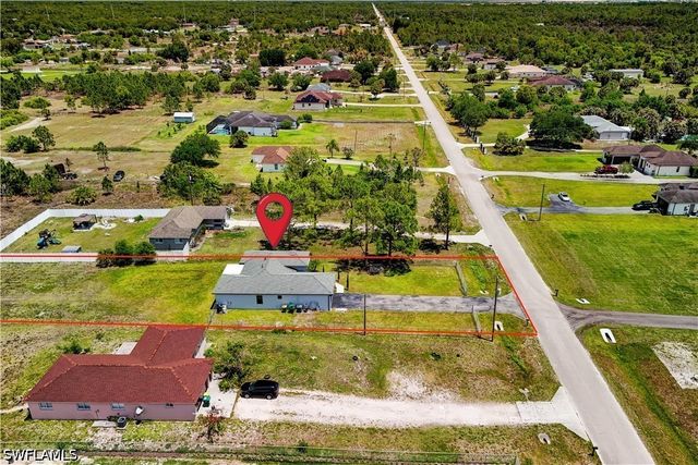 2661 43rd AVE NE, Naples, FL 34120