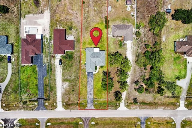 2661 43rd AVE NE, Naples, FL 34120