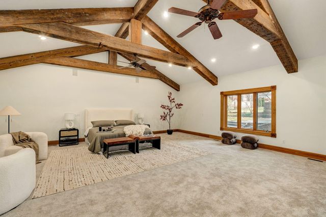 2850 S Barnes Avenue, Springfield, MO 65804