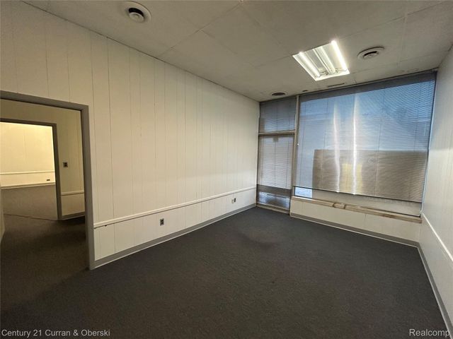 26032 5 Mile Road, Redford Charter Township, MI 48239