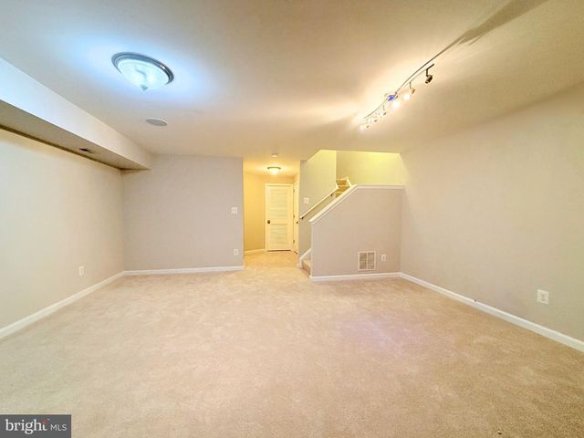 1274 VINTAGE PL, Reston, VA 20194