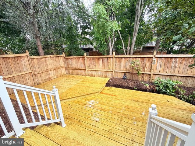 1274 VINTAGE PL, Reston, VA 20194