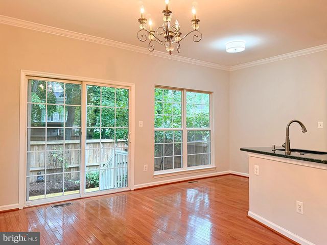 1274 VINTAGE PL, Reston, VA 20194