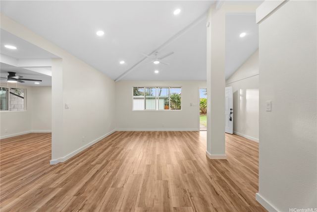 95-595 Naholoholo Street, Mililani, HI 96789