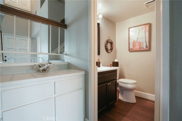 7503 Whitney, Jurupa Valley, CA 92509