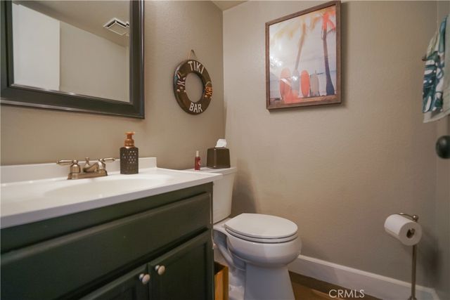 7503 Whitney, Jurupa Valley, CA 92509