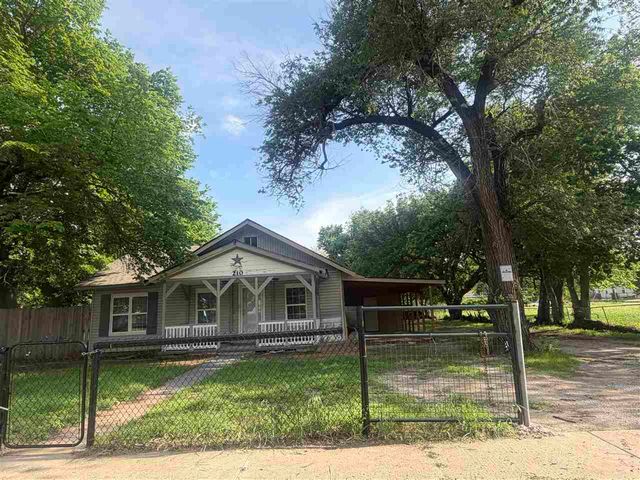 210 SW I Ave, Lawton, OK 73501