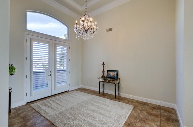 13209 E Falcon Meadow Lane, Clovis, CA 93619