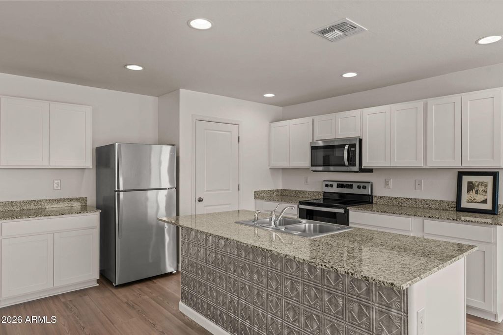 18 W Monte Cristo Drive, Wickenburg, AZ 85390 — photo 2
