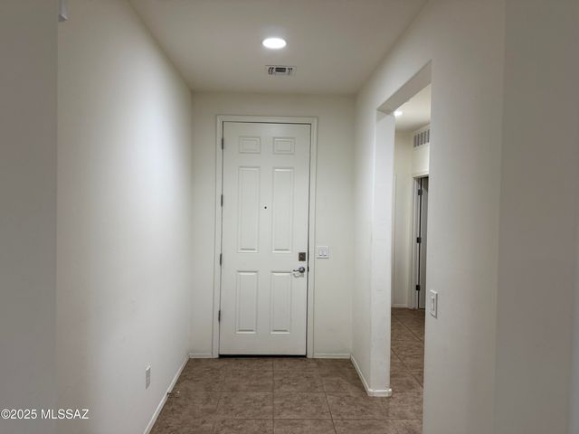 12468 N Sandby Green Drive, Marana, AZ 85653