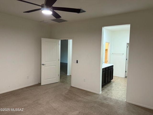 12468 N Sandby Green Drive, Marana, AZ 85653