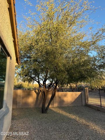 12468 N Sandby Green Drive, Marana, AZ 85653