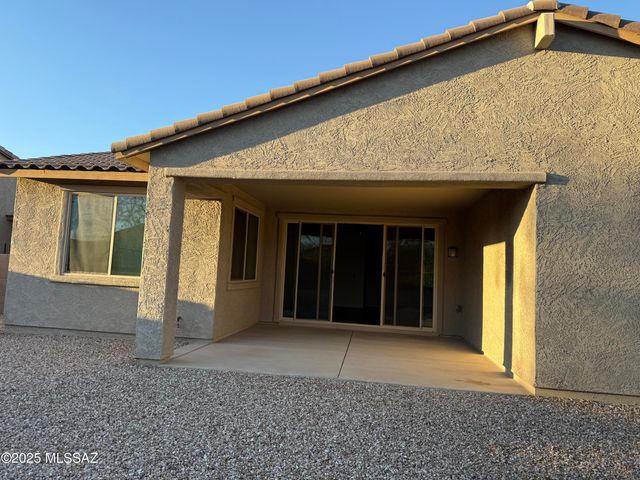12468 N Sandby Green Drive, Marana, AZ 85653