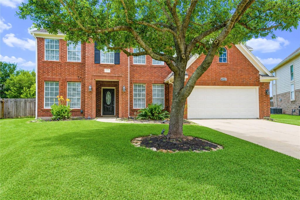 12606 Brandon Bend Drive, Missouri City, TX 77489