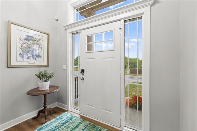 8204 NW 74th Street, Kansas City, MO 64152