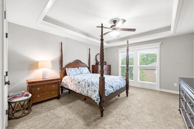 8204 NW 74th Street, Kansas City, MO 64152