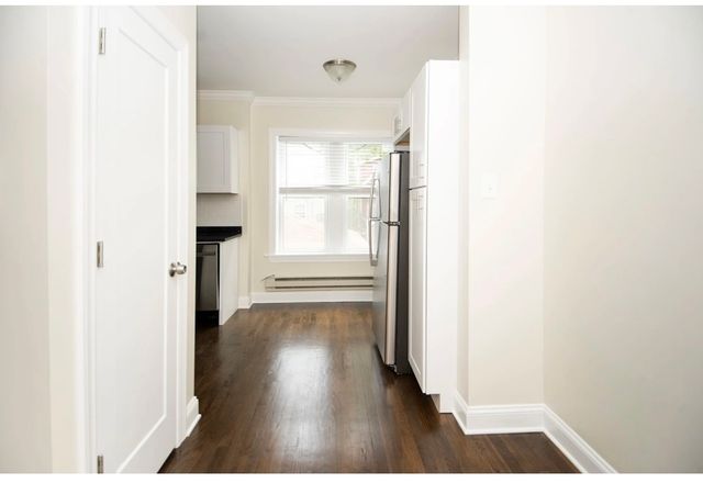 3817 N Greenview Avenue 1W, Chicago, IL 60613