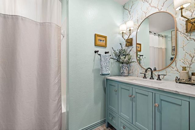 1519 Ashwood CT, Round Rock, TX 78664