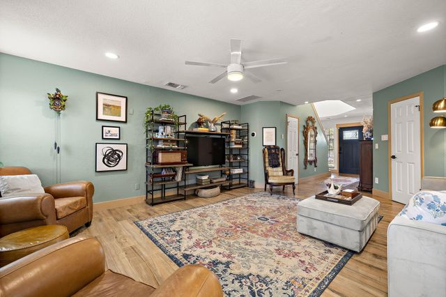 1519 Ashwood CT, Round Rock, TX 78664