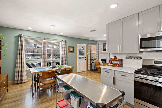 1519 Ashwood CT, Round Rock, TX 78664