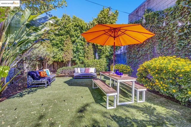 2327 10Th St 4, Berkeley, CA 94710