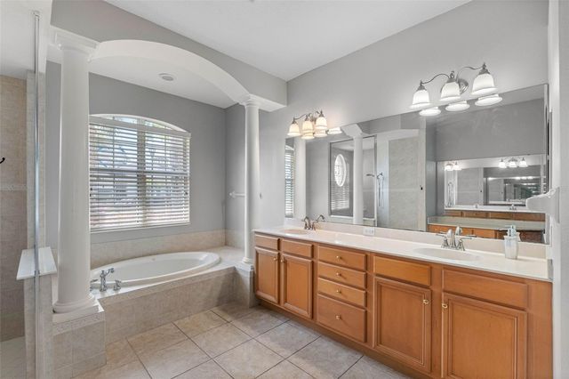 16750 IVY LAKE DRIVE, Odessa, FL 33556