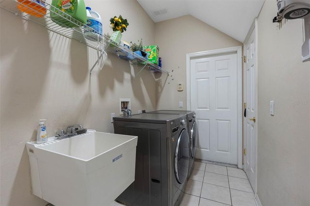 16750 IVY LAKE DRIVE, Odessa, FL 33556