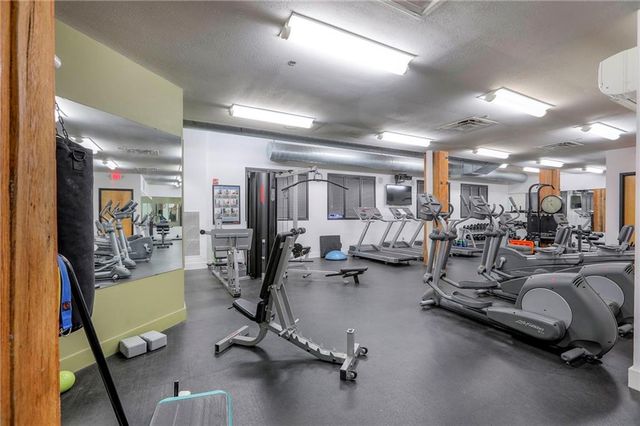 200 Main Street 513, Kansas City, MO 64105