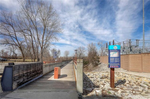 200 Main Street 513, Kansas City, MO 64105