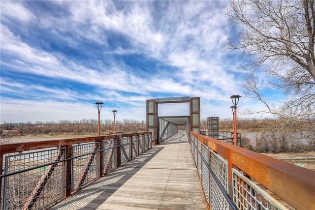 200 Main Street 513, Kansas City, MO 64105