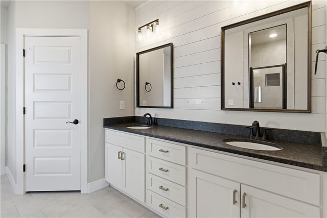 1805 Abbott Lane, Pea Ridge, AR 72751