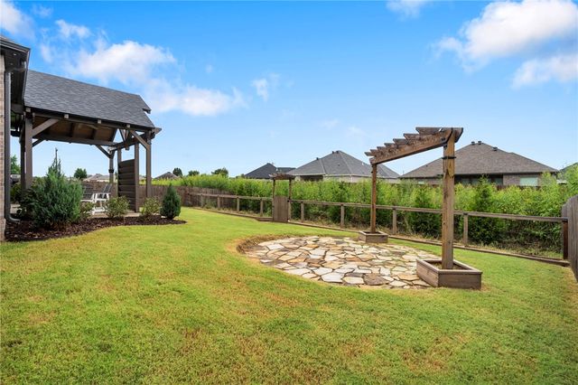 1805 Abbott Lane, Pea Ridge, AR 72751