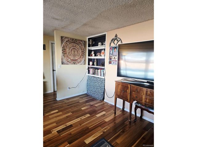 7155 Omaha Blvd, Colorado Springs, CO 80915