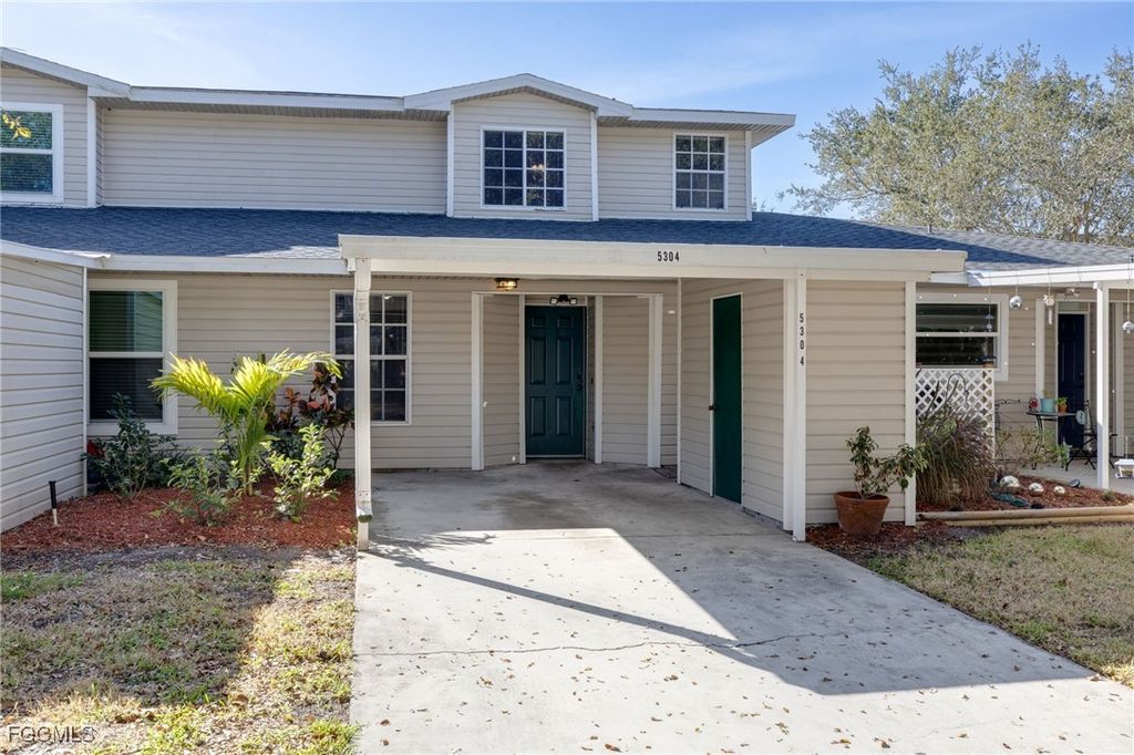5304 Glenlivet RD, Fort Myers, FL 33907