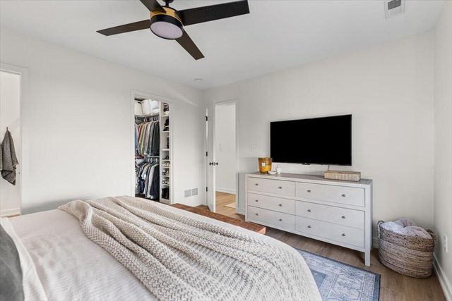 6781 E SOUTH FIELD DR, Columbia, MO 65201