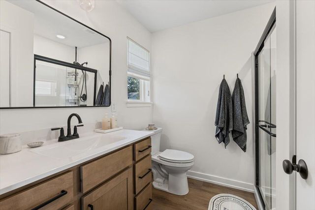 6781 E SOUTH FIELD DR, Columbia, MO 65201