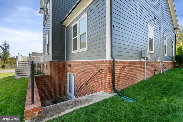 2164 POTOMAC RIVER BLVD, Dumfries, VA 22026