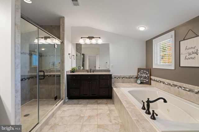 2164 POTOMAC RIVER BLVD, Dumfries, VA 22026