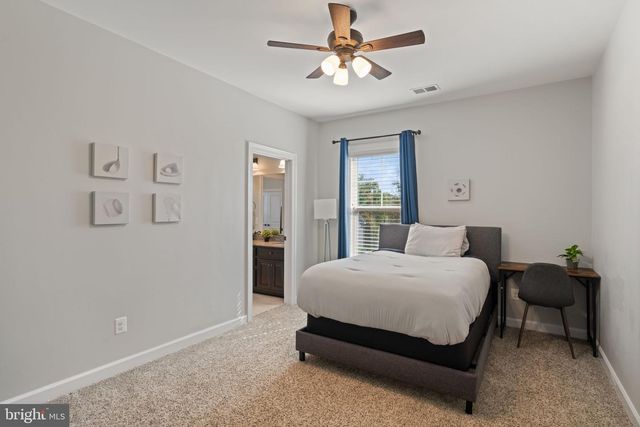 2164 POTOMAC RIVER BLVD, Dumfries, VA 22026